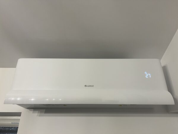 Gree GWH24AVEXF-K6DNA1A / GWH24AVEXF-K6DNA1A Airy Инверторни климатици БакаловКлима 23